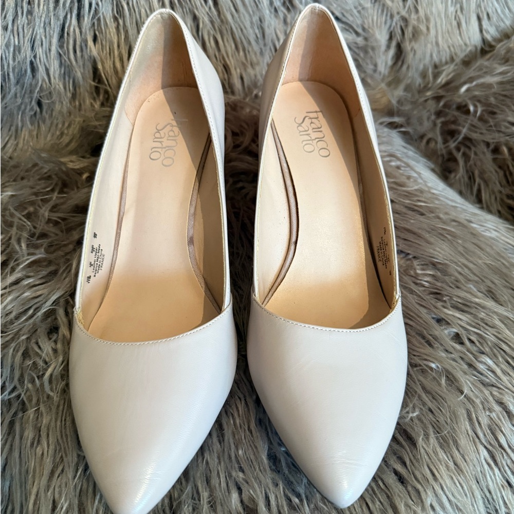 Franco Sarto Beige Heels Timeless Elegance